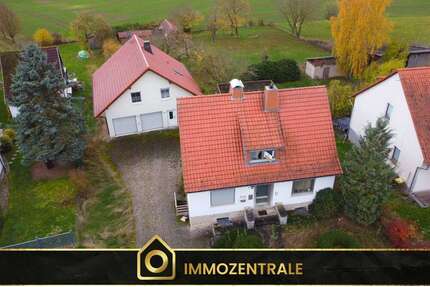 Haus zum Kaufen in Wolfhagen 299.000,00 € 196 m²