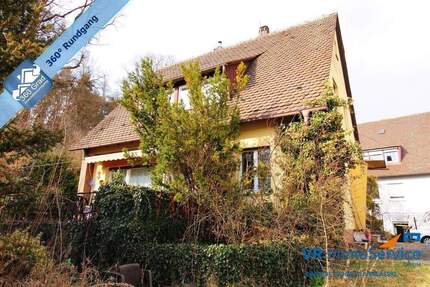 Familien aufgepasst - Einfamilienhaus mit großem Grundstück in ruhiger Wohnlage von Nürnberg-Lohhof!