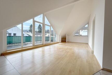 Bonn-Muffendorf: Helle 3 Zimmer-Wohnung in schöner Wohnlage mit außergewöhnlichem Ausblick