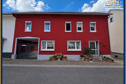 Haus zum Kaufen in Laurenburg 225.000,00 € 197 m²