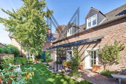 Haus zum Mieten in Köln 3.750,00 € 270 m²