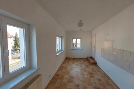 -RESERVIERT-helle 2-Zimmer-Wohnung im Zentrum - Bad Belzig