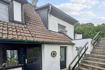 Haus zum Kaufen in Gummersbach 105.000,00 € 90 m²