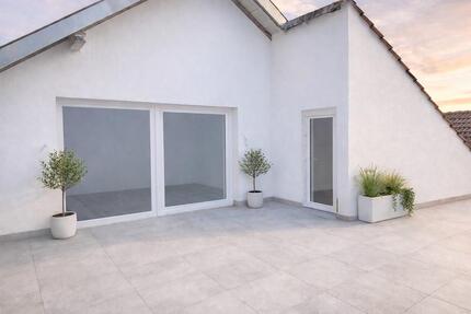 Sonnige Wohnung mit großer Dachterrasse im Zentrum von Plettenber - Plettenberg