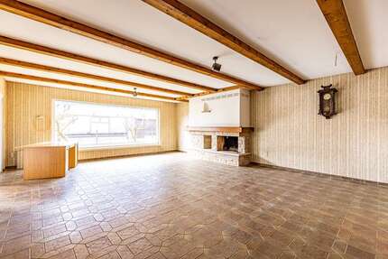 Haus zum Kaufen in Nordstemmen Burgstemmen 329.000,00 € 259 m² - Nordstemmen / Burgstemmen