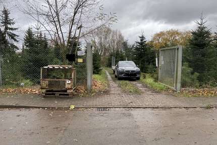 Grundstück zu verkaufen in Sarstedt 395.000,00 € 12267 m²