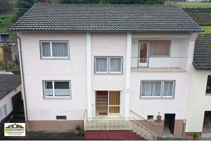 Charmantes Wohnhaus mit drei Garagen und Gestaltungsspielraum - Lützelbach/ Seckmauern