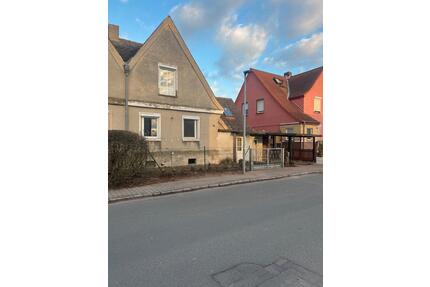 Doppelhaushälfte in Biederitz - 90.000,00&nbsp;EUR Kaufpreis, ca.&nbsp; 120,00&nbsp;m&sup2; in Biederitz (PLZ: 39175)