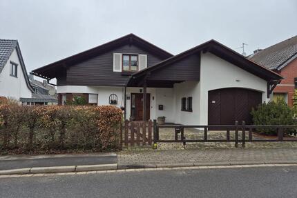 Freistehendes Einfamilienhaus - 518.000,00&nbsp;EUR Kaufpreis, ca.&nbsp; 125,00&nbsp;m&sup2; in Würselen (PLZ: 52146)