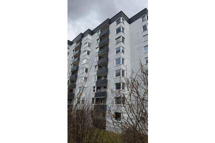 Charmante 2-Zimmerwohnung mit Balkon in Passau - Bitte wegen Besichtigung anrufen!