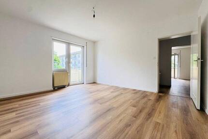 Provisionsfrei: Modernisierte 3-Zimmer-Wohnung mit 2 Balkonen, saniertem Bad und Hobbyraum - Ludwigshafen am Rhein Süd
