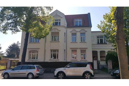 Gründerzeit Villa bietet 4 Raum Wohnung 550 Euro Kaltmiete - Calbe (Saale)