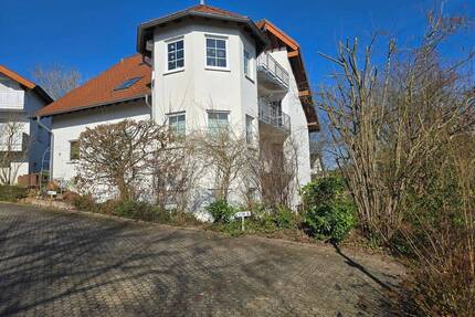 ruhige 3 ZKB Wohnung mit Gartenanteil und Einbauküche - Kirkel Kirkel-Neuhäusel
