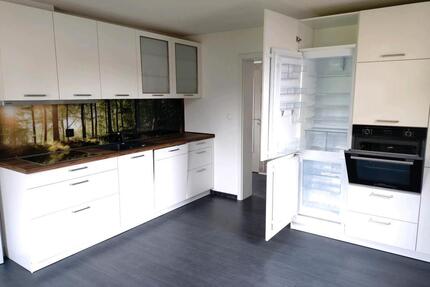 Haus zur Miete in Gehren - 700,00&nbsp;EUR Kaltmiete, ca.&nbsp; 85,00&nbsp;m&sup2; in Ilmenau (PLZ: 98694) Frauenwald