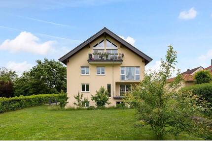 Smarte & seltene Investmentchance: Hochwertiges Mehrfamilienhaus mit Feldblick & Cashflow - Neu-Anspach