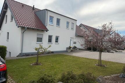 4 ZKB Terrassenwohnung in ruhiger Wohnlage - Hünfeld