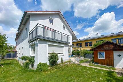 ?? Hausgefühl inklusive: Großzügige Erdgeschosswohnung mit Garten und separater Nutzfläche - Ingolstadt Friedrichshofen
