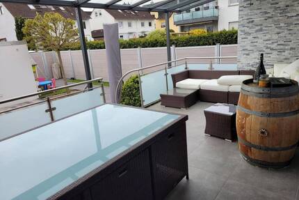 Raumwunder in Obertshausen - Traumhaftes 2 Fam- REH in Toplage