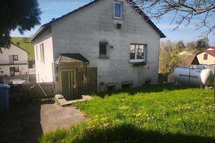 4 Zimmer Wohnung Zu Verkaufen !!! - Bad König