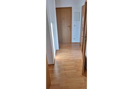 2 Raum Wohnung - 480,00&nbsp;EUR Kaltmiete, ca.&nbsp; 47,00&nbsp;m&sup2; in Pößneck (PLZ: 07381)