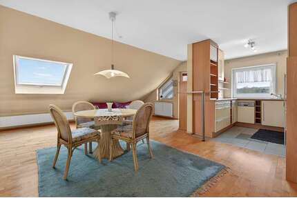 Wohnung zum Kaufen in Kraichtal-Münzesheim 210.000,00 € 82.32 m²