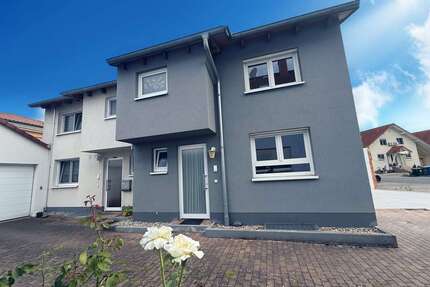 Haus zum Kaufen in Graben-Neudorf 449.000,00 € 107.71 m²