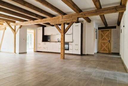 EG Wohnung mit Terrasse | NACHHALTIGSTE Immobilie Wolfsburgs, Lehmbau, PV - Autarkie, Appsteuerung