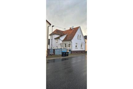 Einfamilienhaus in Limeshain - 370.000,00&nbsp;EUR Kaufpreis, ca.&nbsp; 186,98&nbsp;m&sup2; in Limeshain (PLZ: 63694)