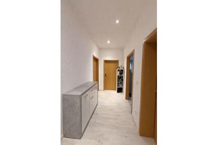 4 ZKB Wohnung Siegen - 720,00&nbsp;EUR Kaltmiete, ca.&nbsp; 105,00&nbsp;m&sup2; in Siegen (PLZ: 57074) Kaan-Marienborn