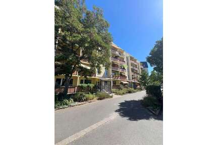 Wohnung zum Kaufen in Erfurt 160.000,00 € 74 m²