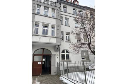 Helle Erdgeschosswohnung mit Balkon in Erfurt Nord