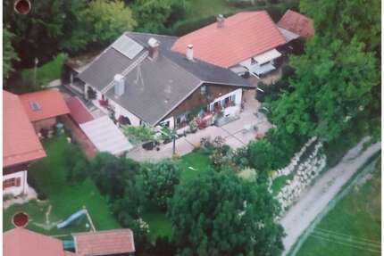 Haus zum Kaufen in Feldkirchen-Westerham Kleinhöhenrain 849.000,00 € 171 m² - Feldkirchen-Westerham / Kleinhöhenrain