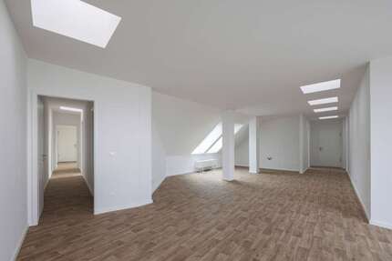 Wohnung zum Mieten in Berlin 1.953,77 € 102.83 m²