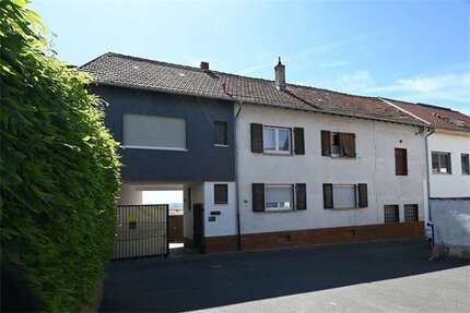 Haus zum Kaufen in Essenheim 445.000,00 € 178 m²