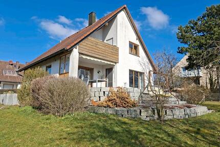 Charmantes Einfamilienhaus mit Weitblick in Stopfenheim - Ellingen