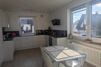 3 Zi.-Wohnung im 1. OG mit Balkon in ruhiger Lage Friedberg-West - Augsburg Hochzoll