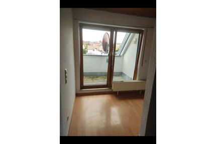 2 Zimmerwohnung mit Balkon Kommunikation auf türkisch möglich - Eppingen