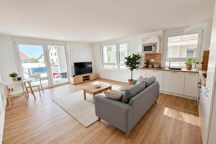 Modern. Ruhig. Grün. 2,5 Zimmer Neubauwohnungen mit großem Balkon oder Terrasse in traumhafter Feldrandlage - Marbach am Neckar