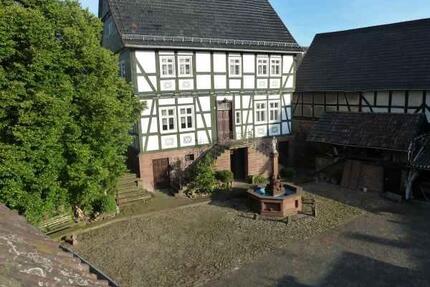 Bauernhof Bauernhaus 1ha Grundstück Landwirtschaft Herrenhaus - Borken (Hessen)