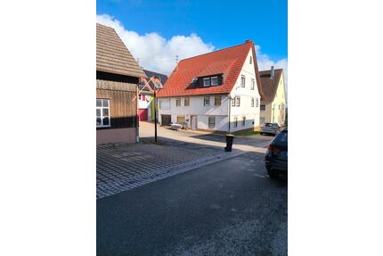 Einfamilienhaus - 118.000,00&nbsp;EUR Kaufpreis, ca.&nbsp; 195,00&nbsp;m&sup2; in Dornhan (PLZ: 72175)