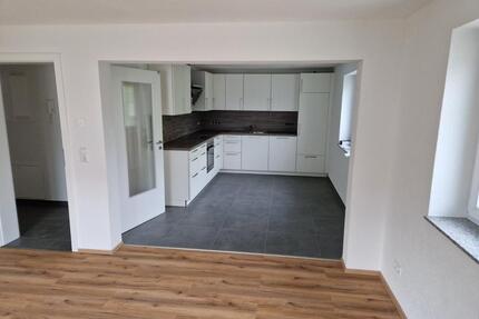 Schöne 2,5 Zimmer Wohnung - 690,00&nbsp;EUR Kaltmiete, ca.&nbsp; 60,00&nbsp;m&sup2; in Alpirsbach (PLZ: 72275)