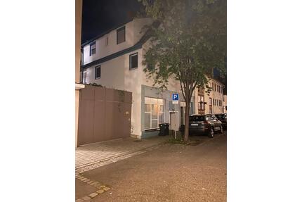 INVESTOREN AUFGEPASST! - 420.000,00&nbsp;EUR Kaufpreis, ca.&nbsp; 122,00&nbsp;m&sup2; in Göppingen (PLZ: 73033)
