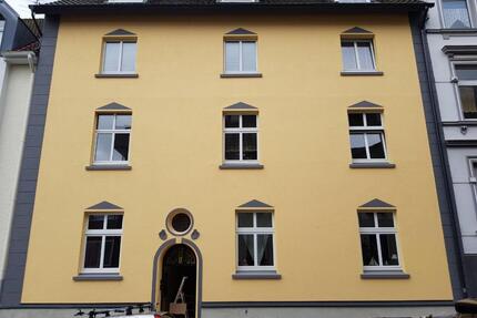 1.OG,4 Zimmer + Küche,2 Bäder, 2 Süd-Balkone 105 m2 plus Keller - Remscheid Lüttringhausen