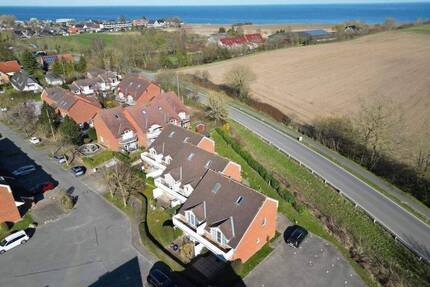 Schönhagen Strand: Wohnen, wo andere Urlaub machen - 2 Zi.-Wohnung in Strandnähe - Brodersby