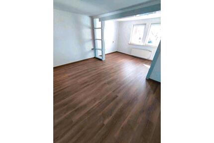 Einfamilienhaus in Homberg Efze 105m², zentrale Lage - Homberg (Efze)