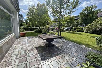 Haus zum Kaufen in Hennef-Zentrum 895.000,00 € 221 m²
