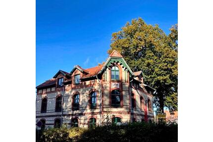 Sanierte, moderne 3-Raumwohnung in Altstadtvilla in Parchim !!!