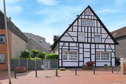 Haus zum Kaufen in Recklinghausen 450.000,00 € 200.97 m²
