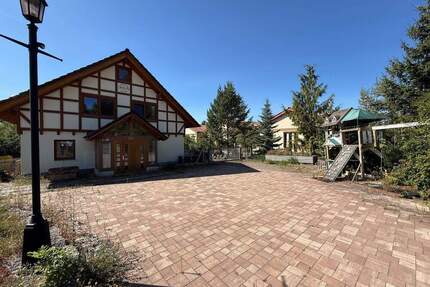 Einfamilienhaus mit Lagerhalle und vielseitigen Nutzungsmöglichkeiten - Mühlhausen/Thüringen