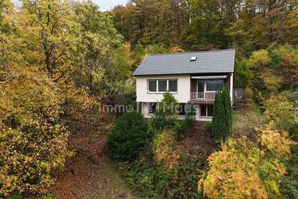 Haus zum Kaufen in Plettenberg 129.000,00 € 107 m²